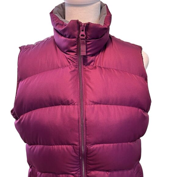 Lands End Women's Down Puffer Vest Size Small Dark Mulberry Lightweight - Picture 2 of 10